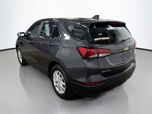 Used 2022 Chevrolet Equinox LS AWD/4WD image 7