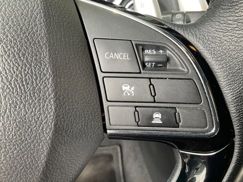 Used 2024 Mitsubishi Eclipse Cross SEL AWD/4WD image 32