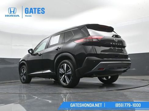 Used 2023 Nissan Rogue SL AWD/4WD image 43