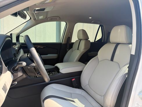 Used 2026 Honda Passport RTL image 11