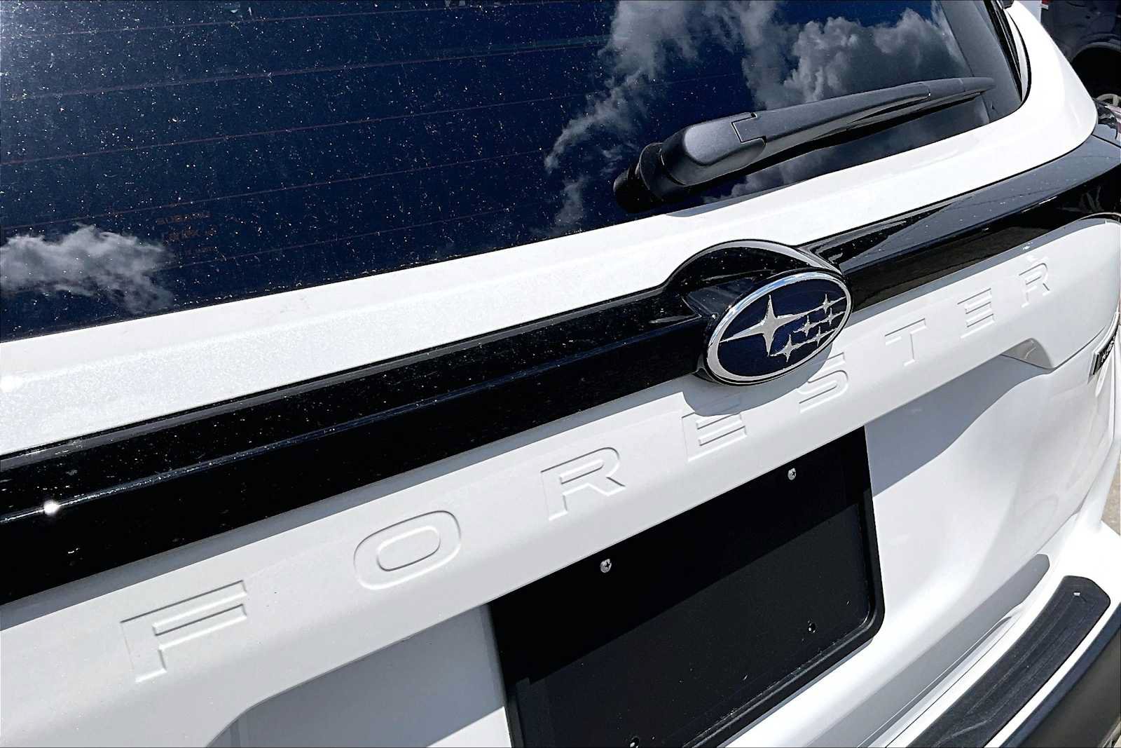 New 2026 Subaru Forester Premium AWD/4WD image 12