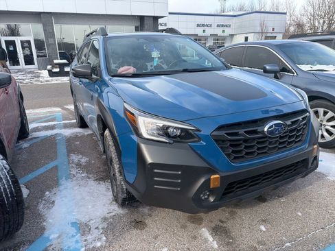 Used 2023 Subaru Outback Wilderness image 8