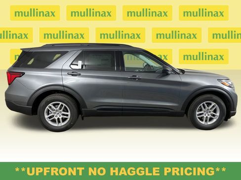 New 2026 Ford Explorer Active image 2