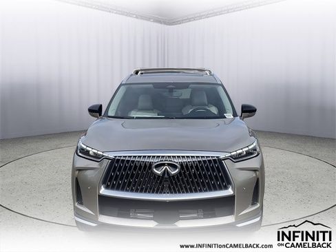 New 2026 INFINITI QX60 Luxe image 8