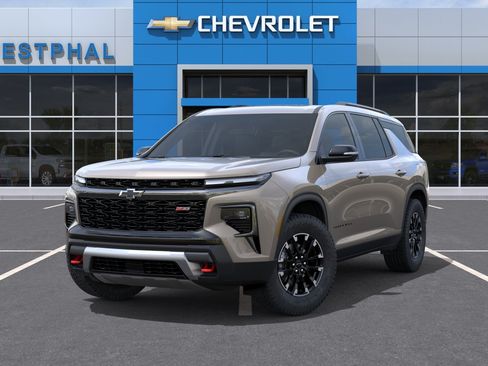 New 2026 Chevrolet Traverse Z71 w/ Driver Confidence Package AWD/4WD image 6