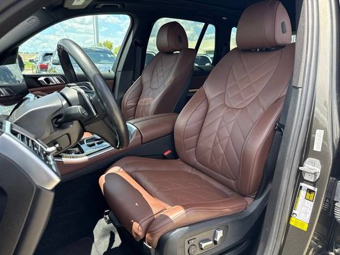 Used 2024 BMW X5 sDrive40i w/ Premium Package RWD image 13