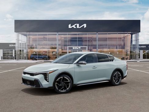 New 2026 Kia K4 GT-Line FWD image 3