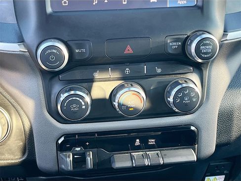 Used 2024 RAM 1500 Big Horn image 15
