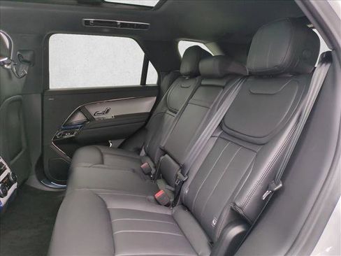 New 2026 Land Rover Range Rover Sport Dynamic SE AWD/4WD image 16