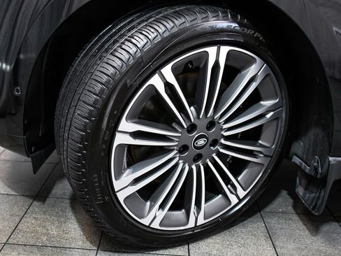 Used 2023 Land Rover Range Rover Autobiography AWD/4WD image 7