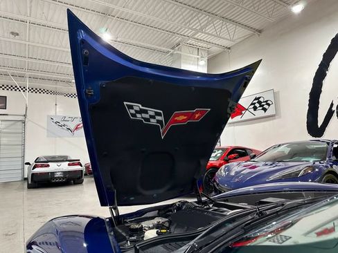 Used 2007 Chevrolet Corvette Coupe RWD image 21