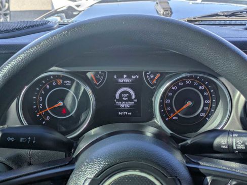 Used 2018 Jeep Wrangler Unlimited Sport AWD/4WD image 30