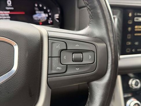Used 2023 GMC Yukon XL Denali w/ Denali Reserve Package AWD/4WD image 27