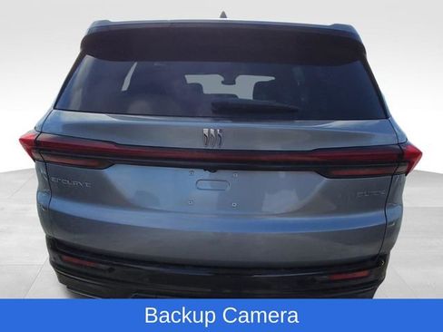 Used 2025 Buick Enclave Sport Touring image 3