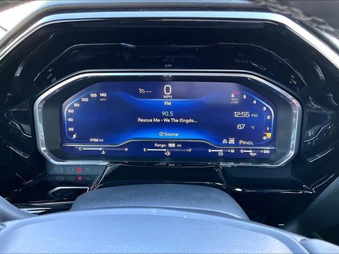 Used 2024 Chevrolet Silverado 2500 LT w/ Midnight Edition image 25