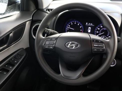 Used 2023 Hyundai Kona SEL w/ Cargo Package image 10