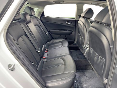 Used 2020 Kia Optima Premium image 40