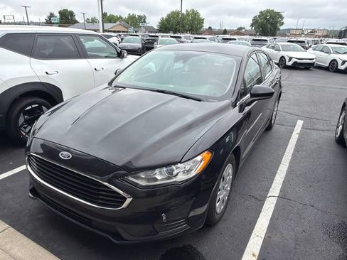Used 2020 Ford Fusion S FWD image 4