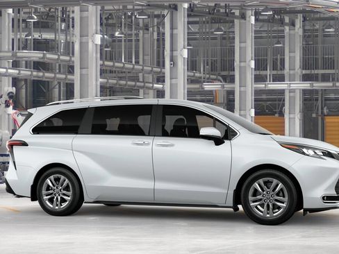 New 2026 Toyota Sienna Limited AWD/4WD image 13