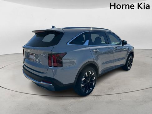 New 2026 Kia Sorento EX image 3