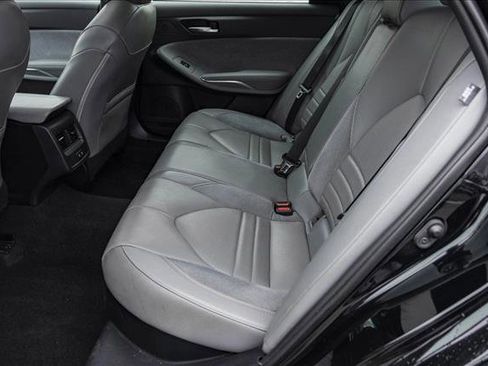 Used 2019 Toyota Avalon XSE w/ All Weather Liner Package image 22