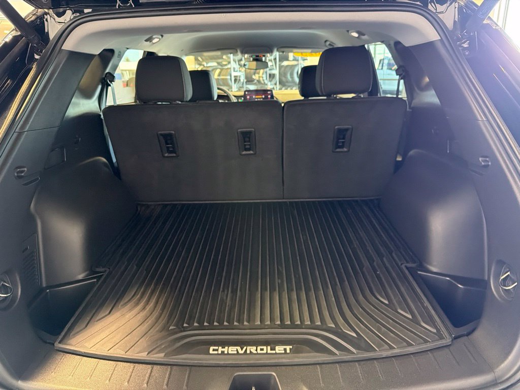 Used 2025 Chevrolet Blazer LT w/ Convenience Package AWD/4WD image 27