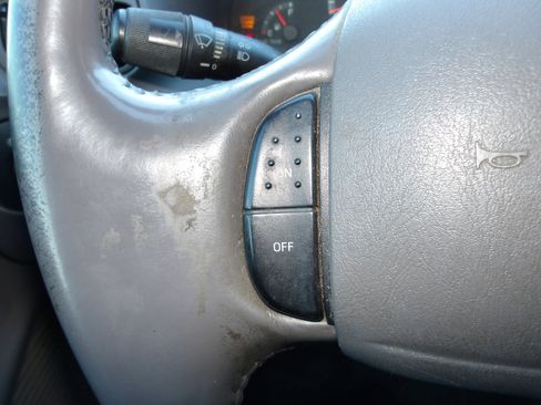 Used 2003 Ford F150 Lariat image 16