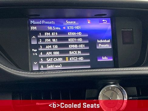 Used 2017 Lexus ES 350 w/ Luxury Package image 3