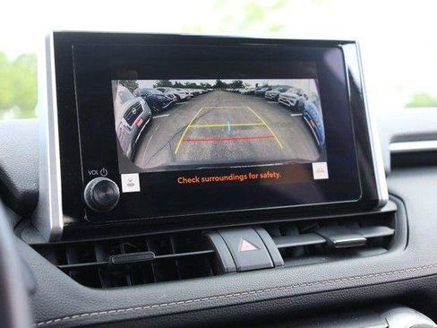 Used 2025 Toyota RAV4 XLE w/ Weather Package AWD/4WD image 13