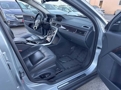 Used 2013 Volvo XC70 3.2 image 15