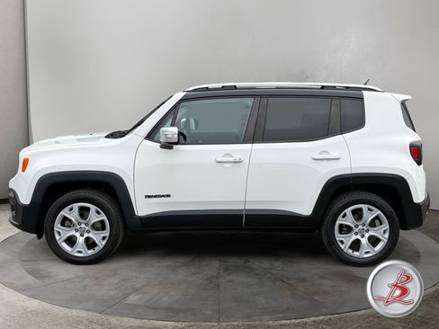 Used 2016 Jeep Renegade Limited image 4
