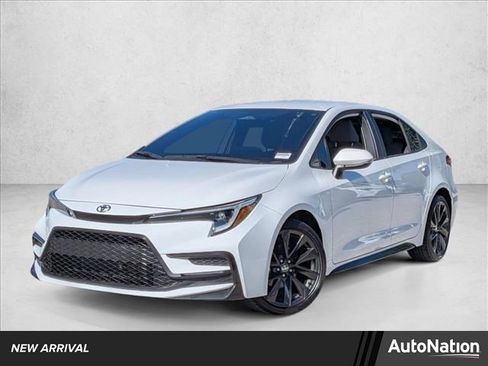 Used 2024 Toyota Corolla SE FWD image 1