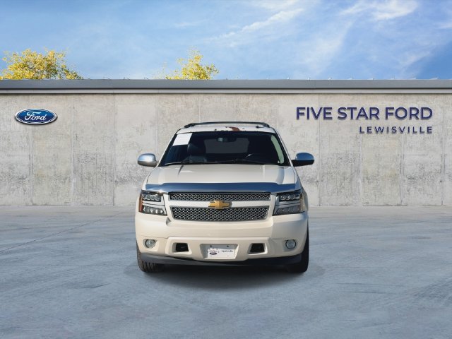 Used 2012 Chevrolet Avalanche LTZ AWD/4WD image 3