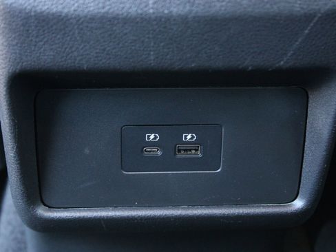 Used 2023 Nissan Rogue SV AWD/4WD image 21