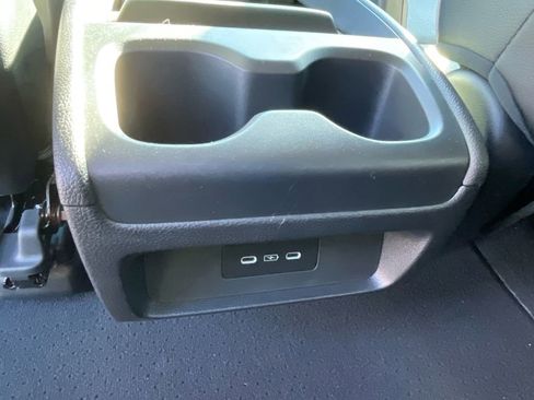 Used 2025 Honda Odyssey Elite image 25