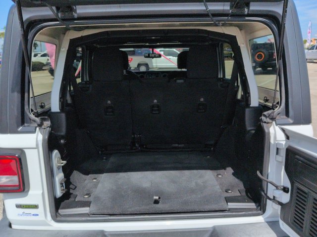 Used 2021 Jeep Wrangler Unlimited Sport AWD/4WD image 13