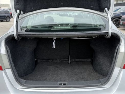 Used 2015 Nissan Sentra SL w/ Navigation Package image 17