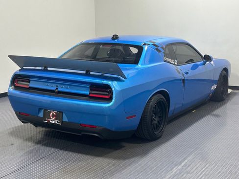 Used 2016 Dodge Challenger R/T Scat Pack w/ Leather Interior Group image 5