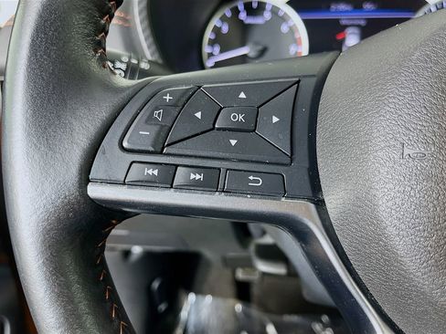 Used 2023 Nissan Sentra SR w/ Electronics Package FWD image 15