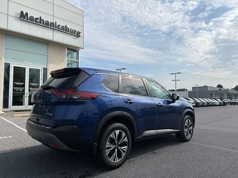 Used 2023 Nissan Rogue SV AWD/4WD image 7