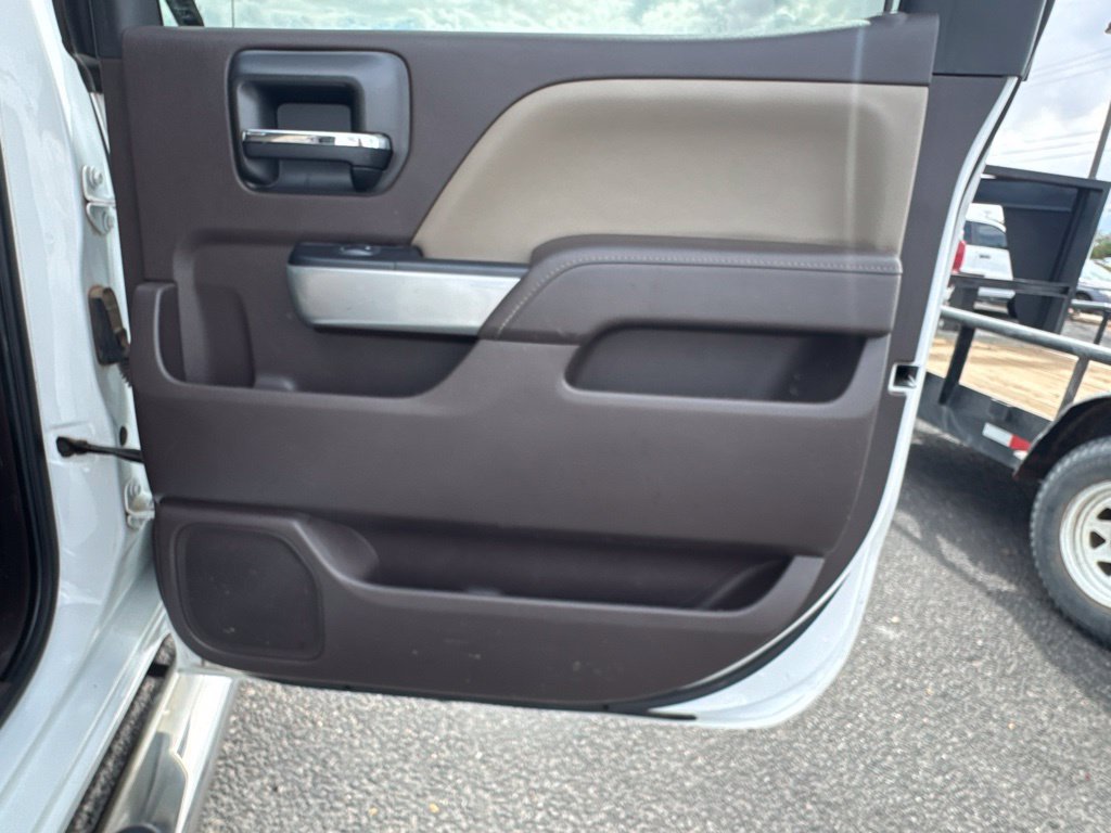 Used 2018 Chevrolet Silverado 1500 LT w/ All Star Edition AWD/4WD image 19