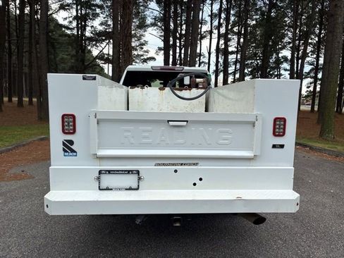 Used 2023 Chevrolet Silverado 2500 W/T w/ WT Convenience Package image 4