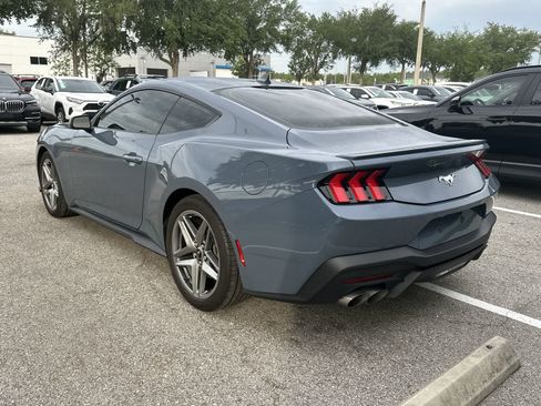 Used 2024 Ford Mustang Premium RWD image 6