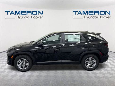 New 2026 Hyundai Tucson SE FWD image 2