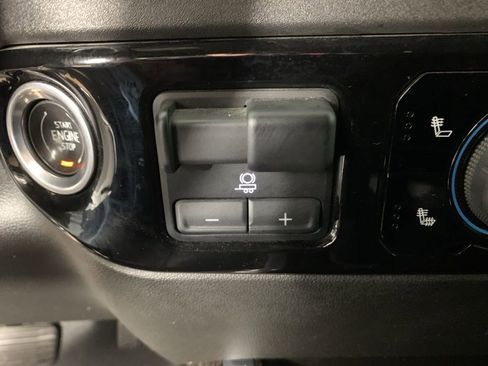 Used 2023 Chevrolet Silverado 1500 LT image 26