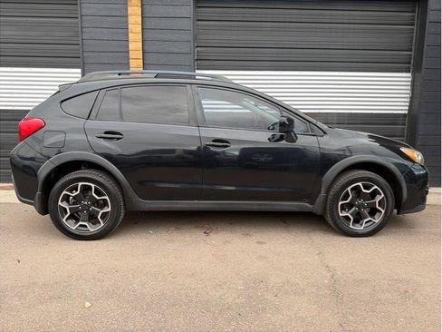 Used 2014 Subaru Crosstrek 2.0i Premium AWD/4WD image 11