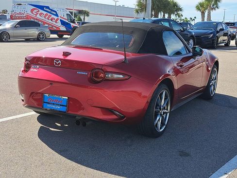 Used 2023 MAZDA MX-5 Miata Grand Touring w/ Weather Package image 3