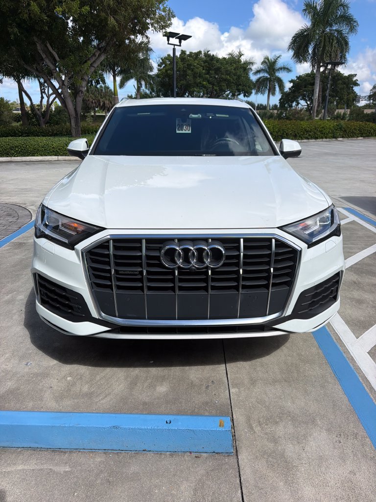 Used 2021 Audi Q7 2.0T Premium Plus AWD/4WD image 12