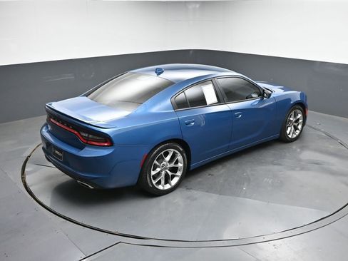 Used 2020 Dodge Charger SXT w/ Plus Group image 37