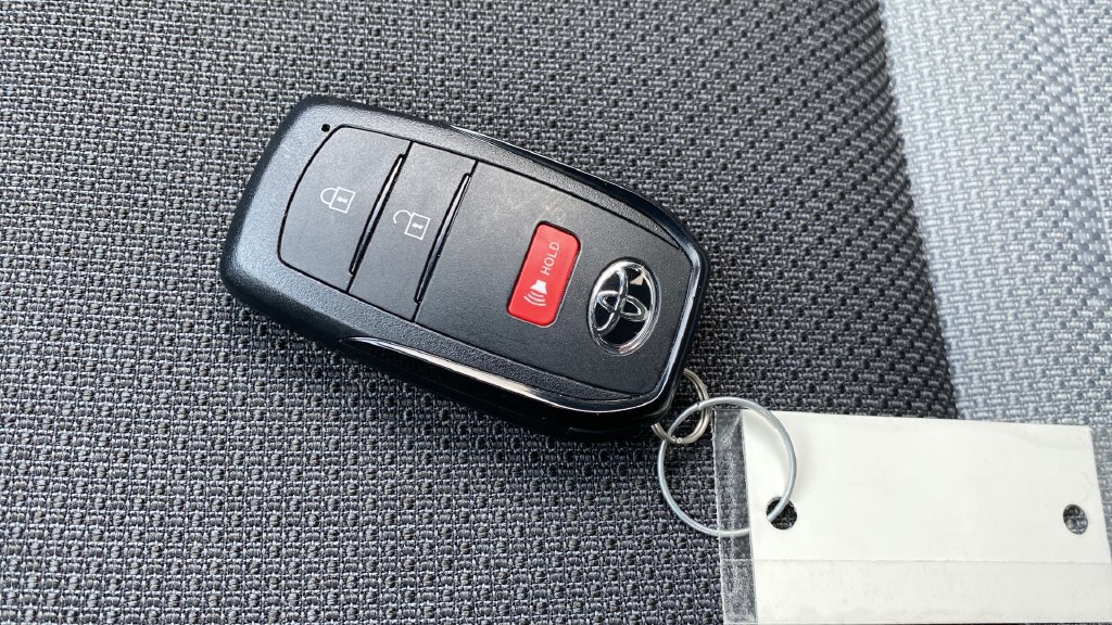 Used 2025 Toyota 4Runner TRD Off-Road AWD/4WD image 9